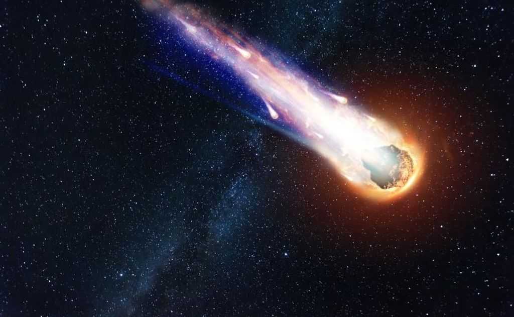 К чему готовится весь мир? обломки кометы "атлас" обрушатся на землю? переживет ли наша цивилизация космическую бомбардировку? – земля - хроники жизни