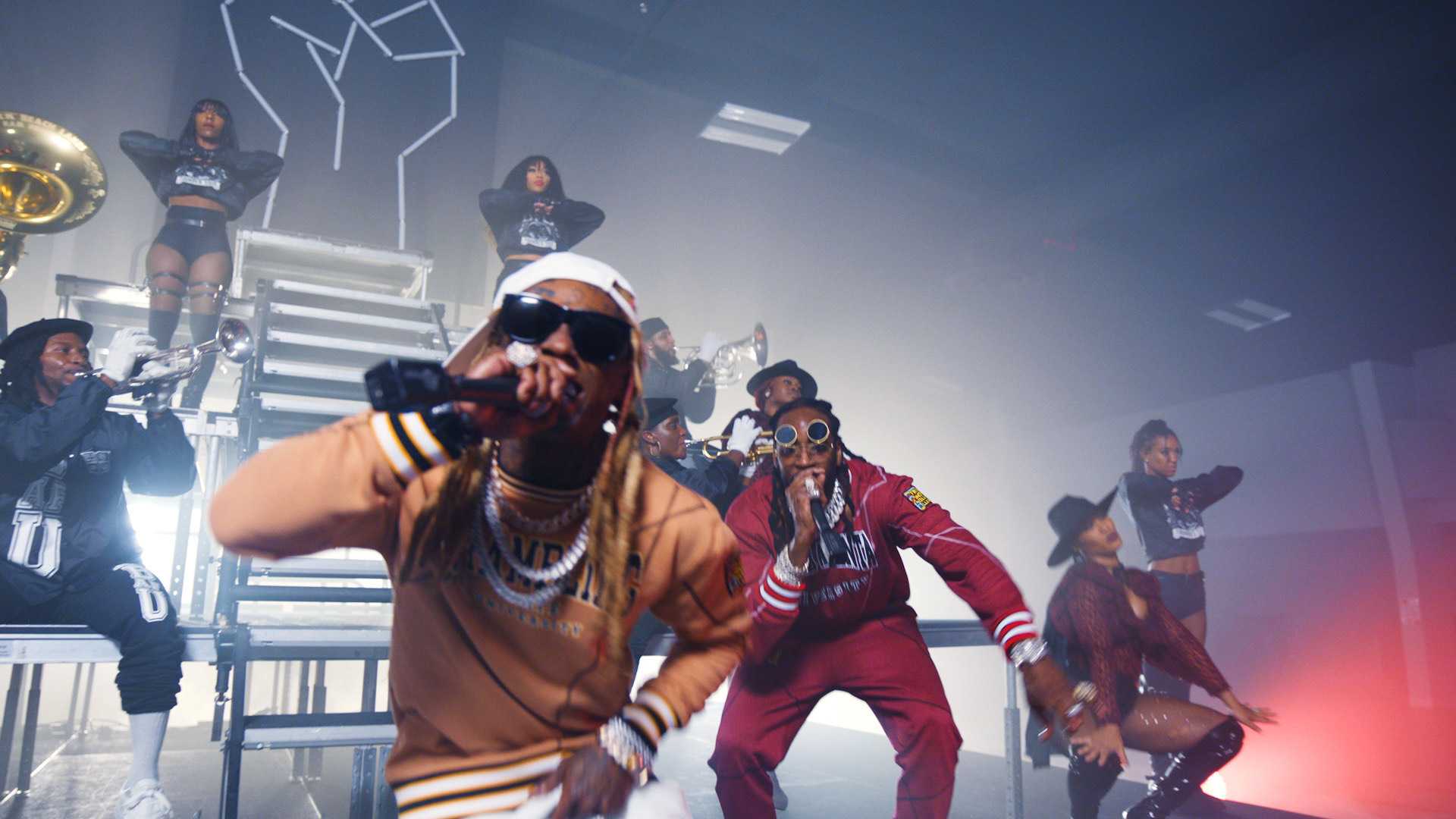 Хип-хоп возвращается. почему звезды рэпа захотели баттлиться в онлайне? снова.