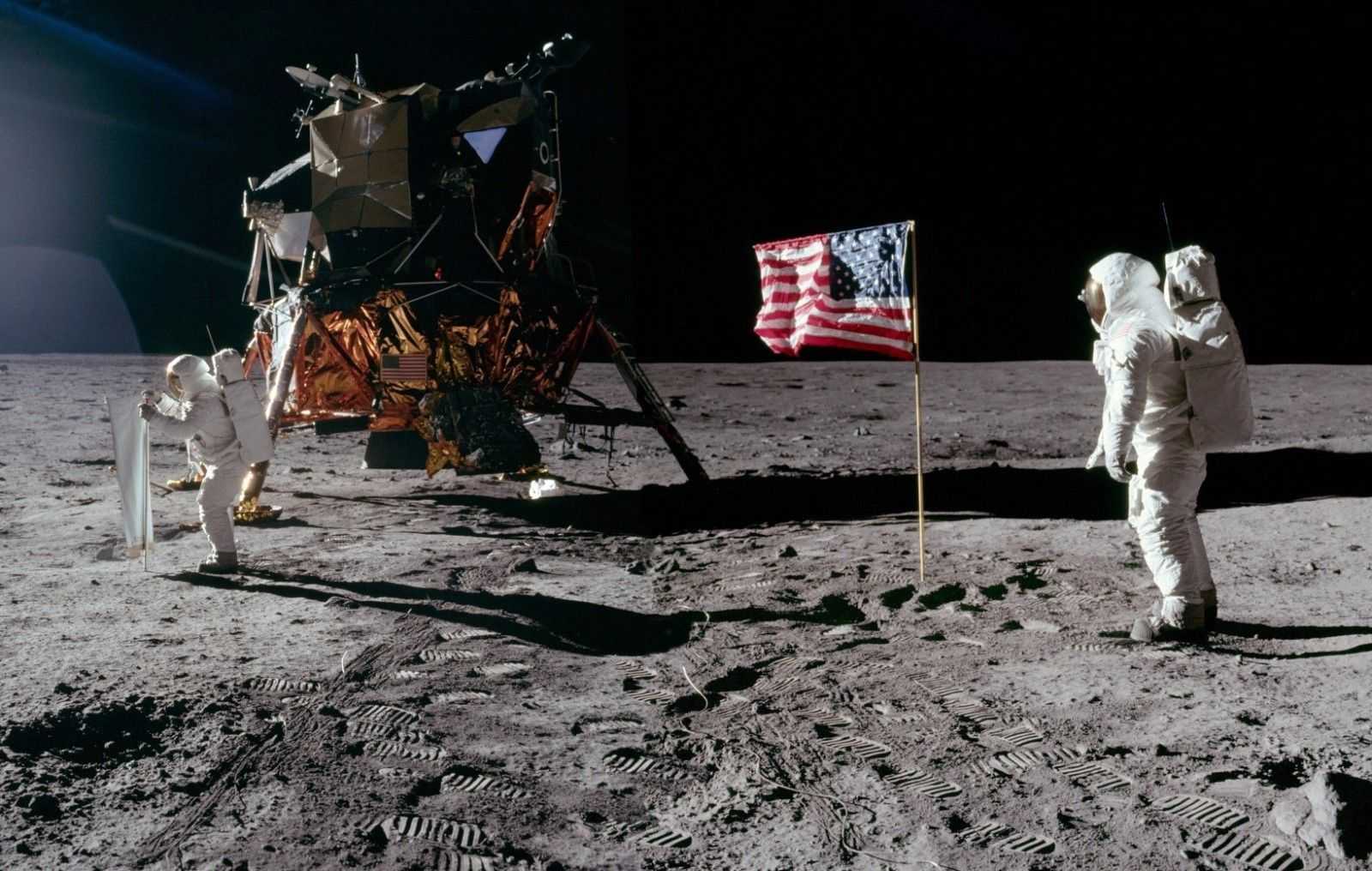 Высаживались ли на луну. Корабль Аполлон 11. «Аполлон-16» совершил посадку на поверхность Луны. 1969 Год Аполлон-11.