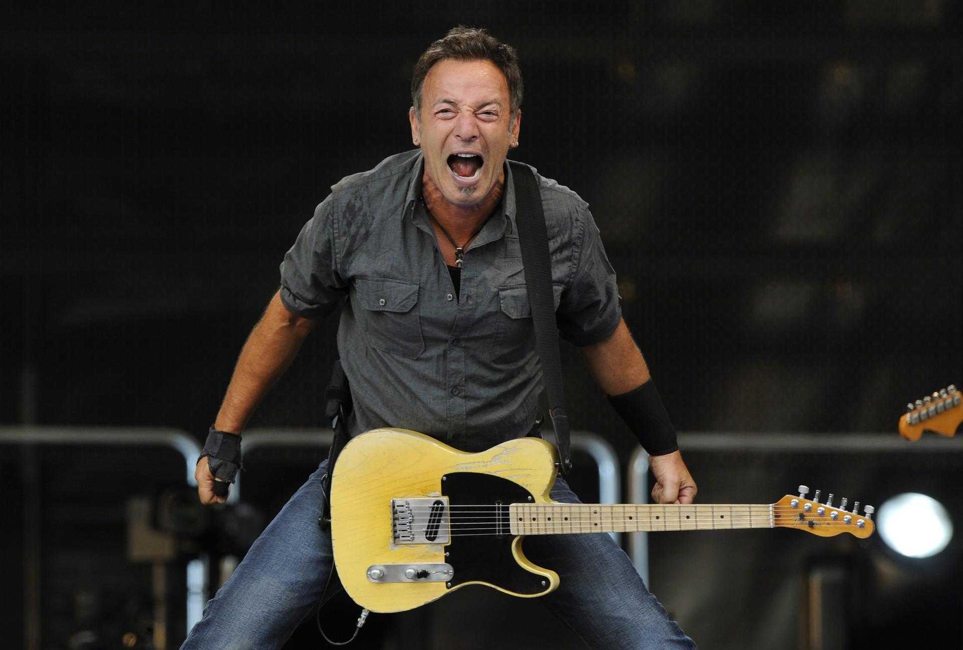 Брюс американский. Bruce Springsteen. Bruce Springsteen фото. Bruce Springsteen певец.