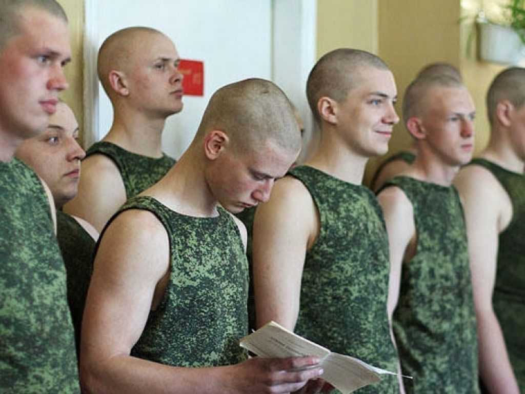 Сколько служат срочную службу в морфлоте. сколько лет сейчас служат в российской армии и морфлоте: срок срочной службы солдат по призыву
